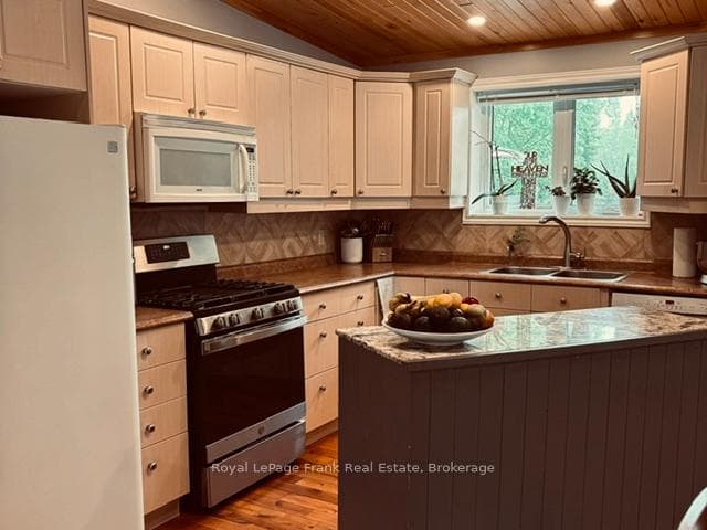 5794 Highway 620 N/A photo 16