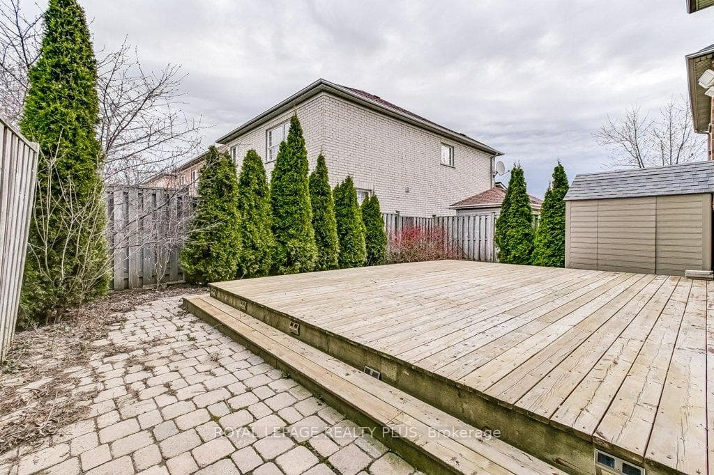 5815 Rainspring Drive photo 40