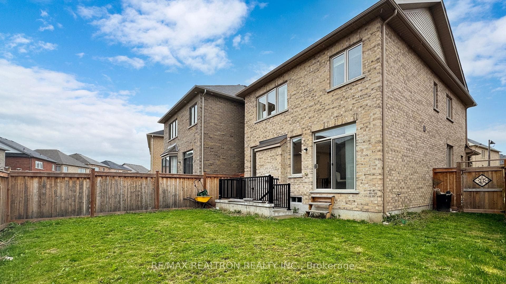 56 Jake Smith Way photo 38
