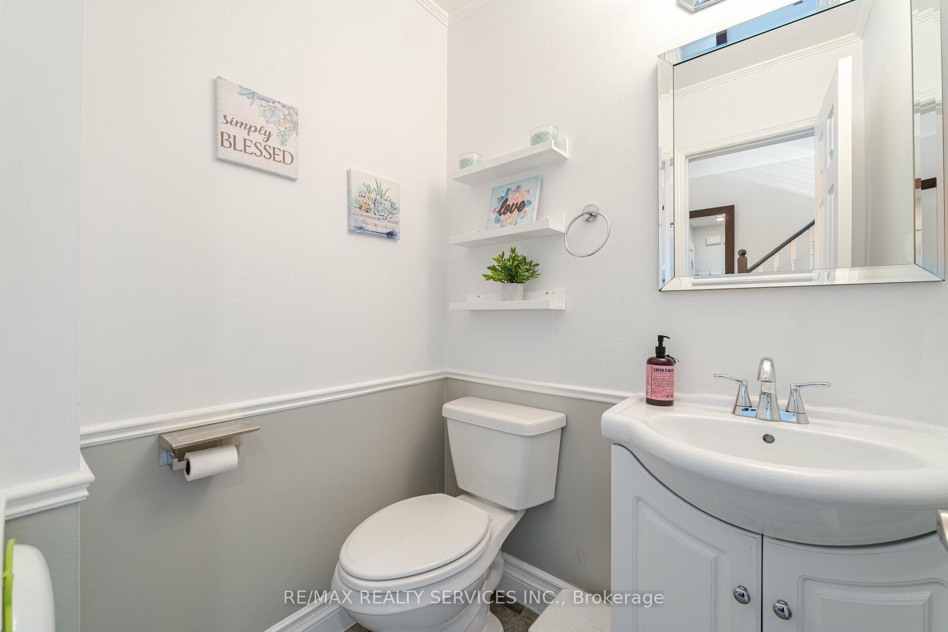 78 Elderwood Place photo 20
