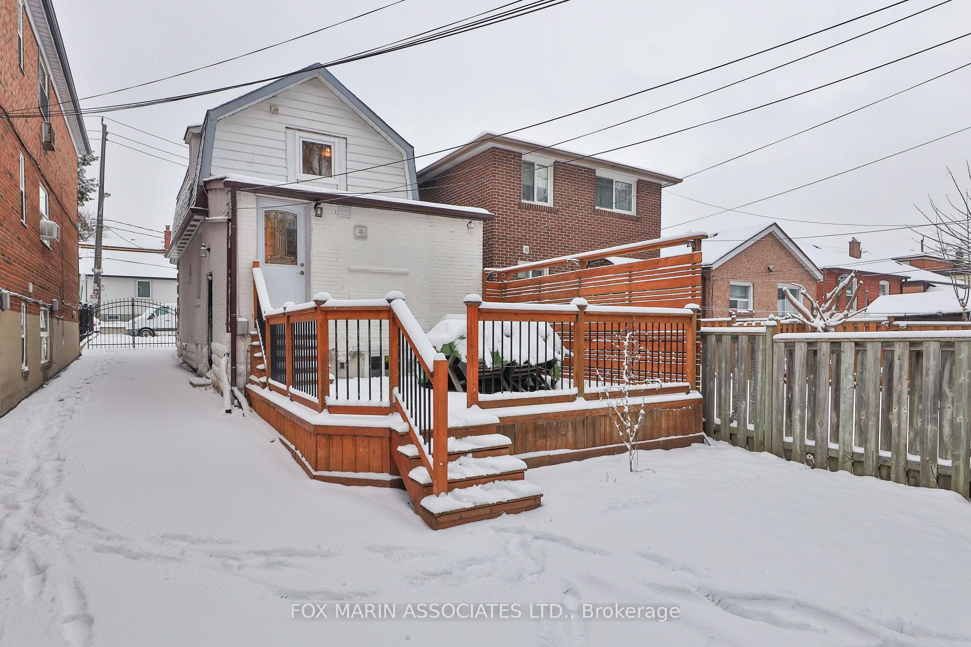 147 Kitchener Avenue photo 35
