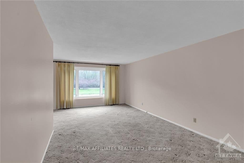 97 BENLEA Drive photo 10
