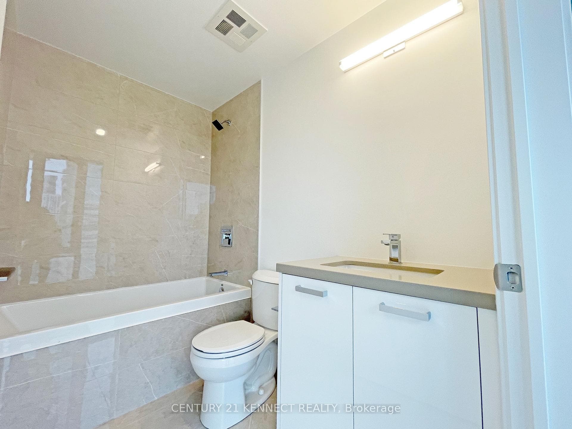 195 McCaul Street Unit 1310 photo 15