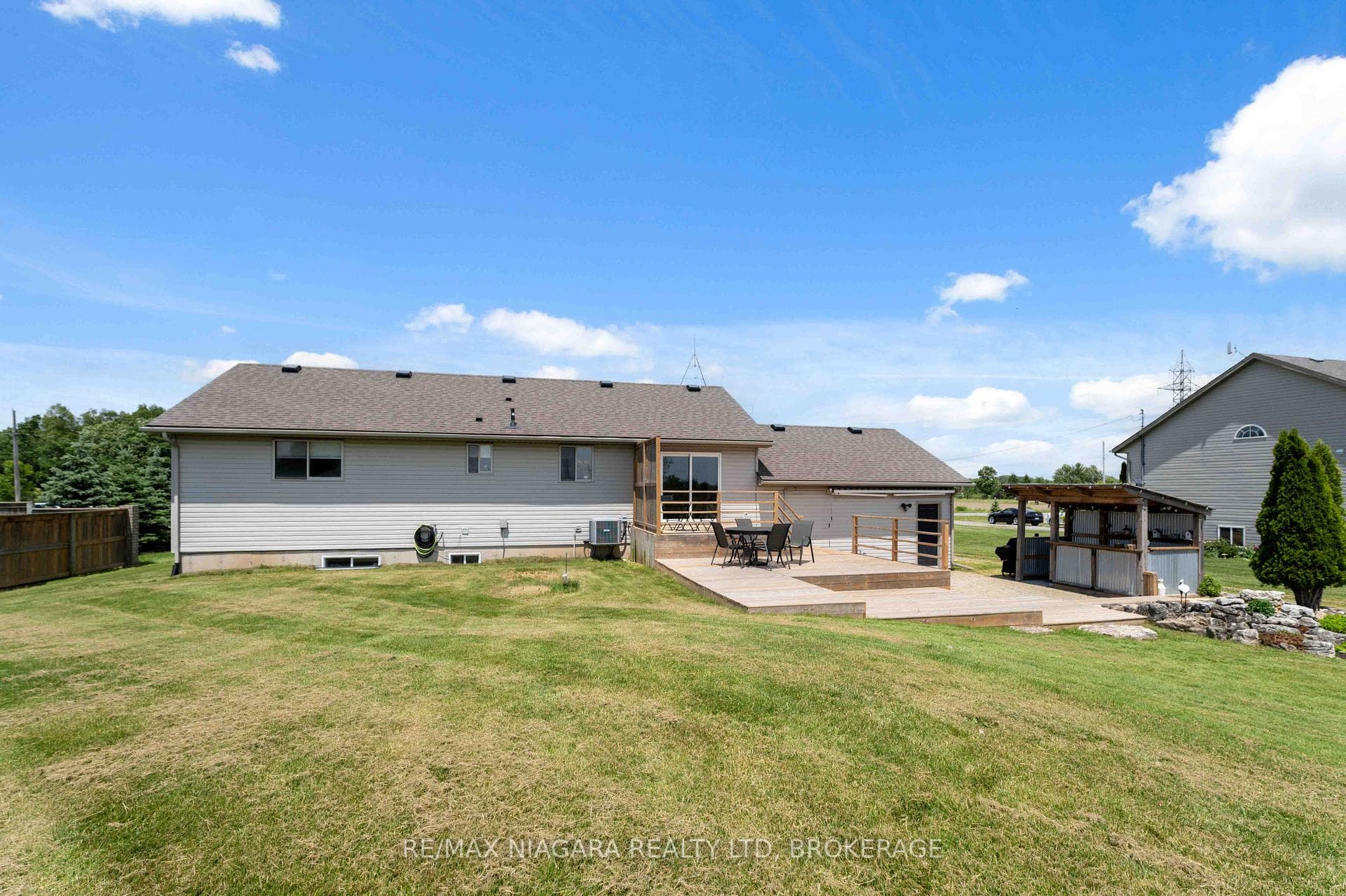 661 Carl Road photo 36