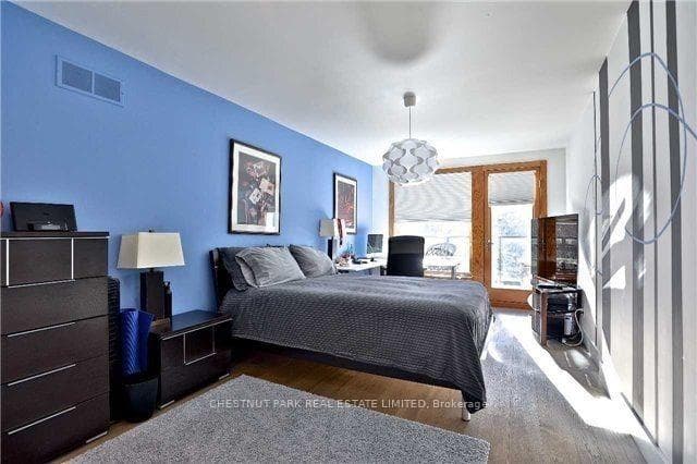 93 Roxborough Street photo 11