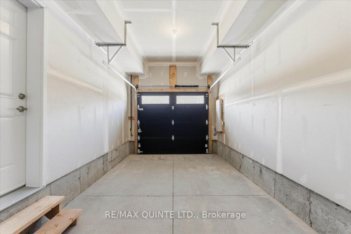 Garage with access to interior