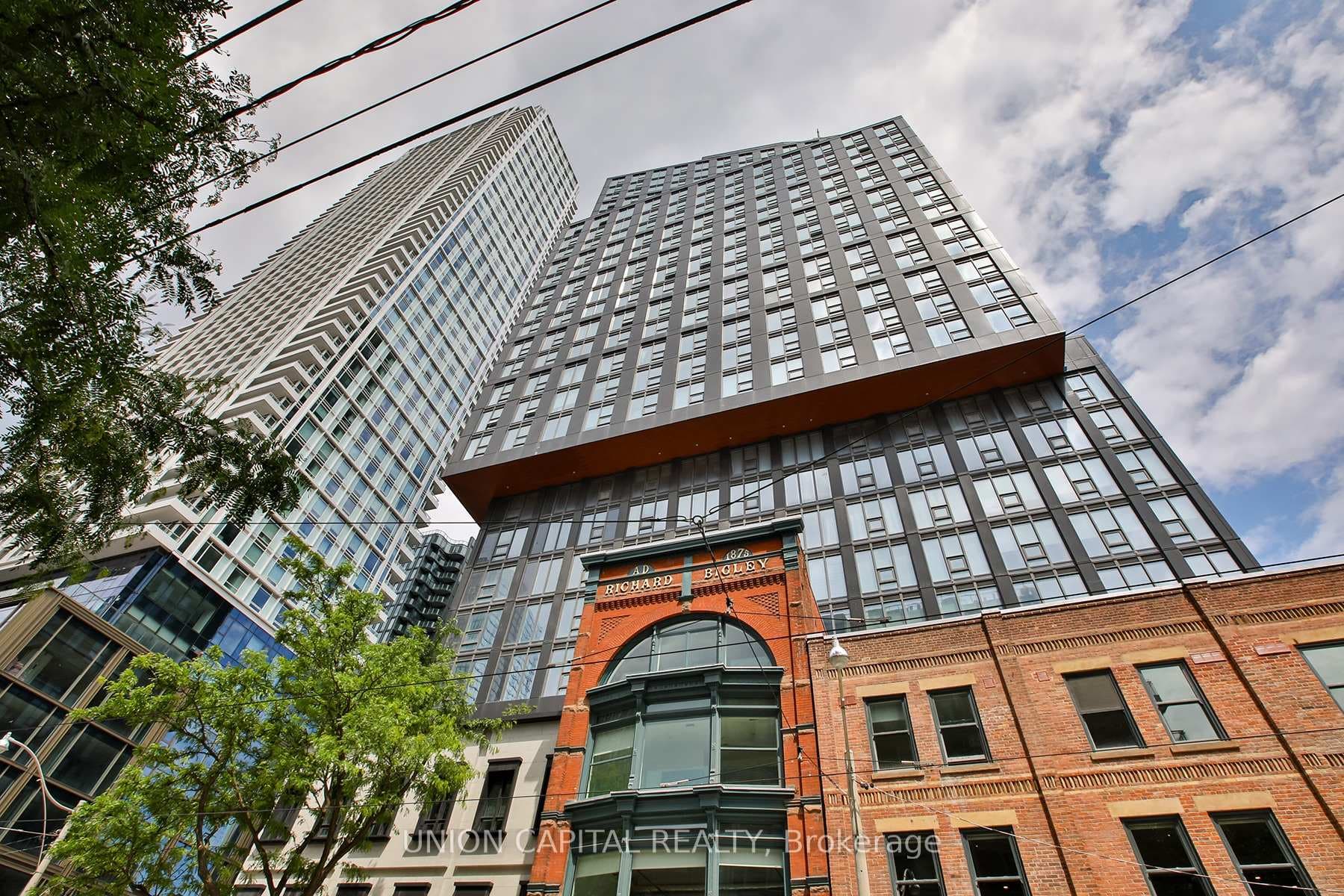 100 Queen Street Unit 2312 photo 3