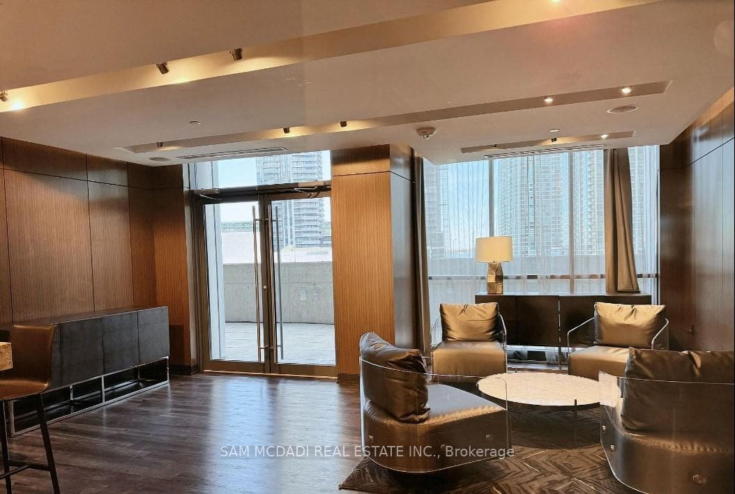 1 The Esplanade Drive Unit 2407 photo 9
