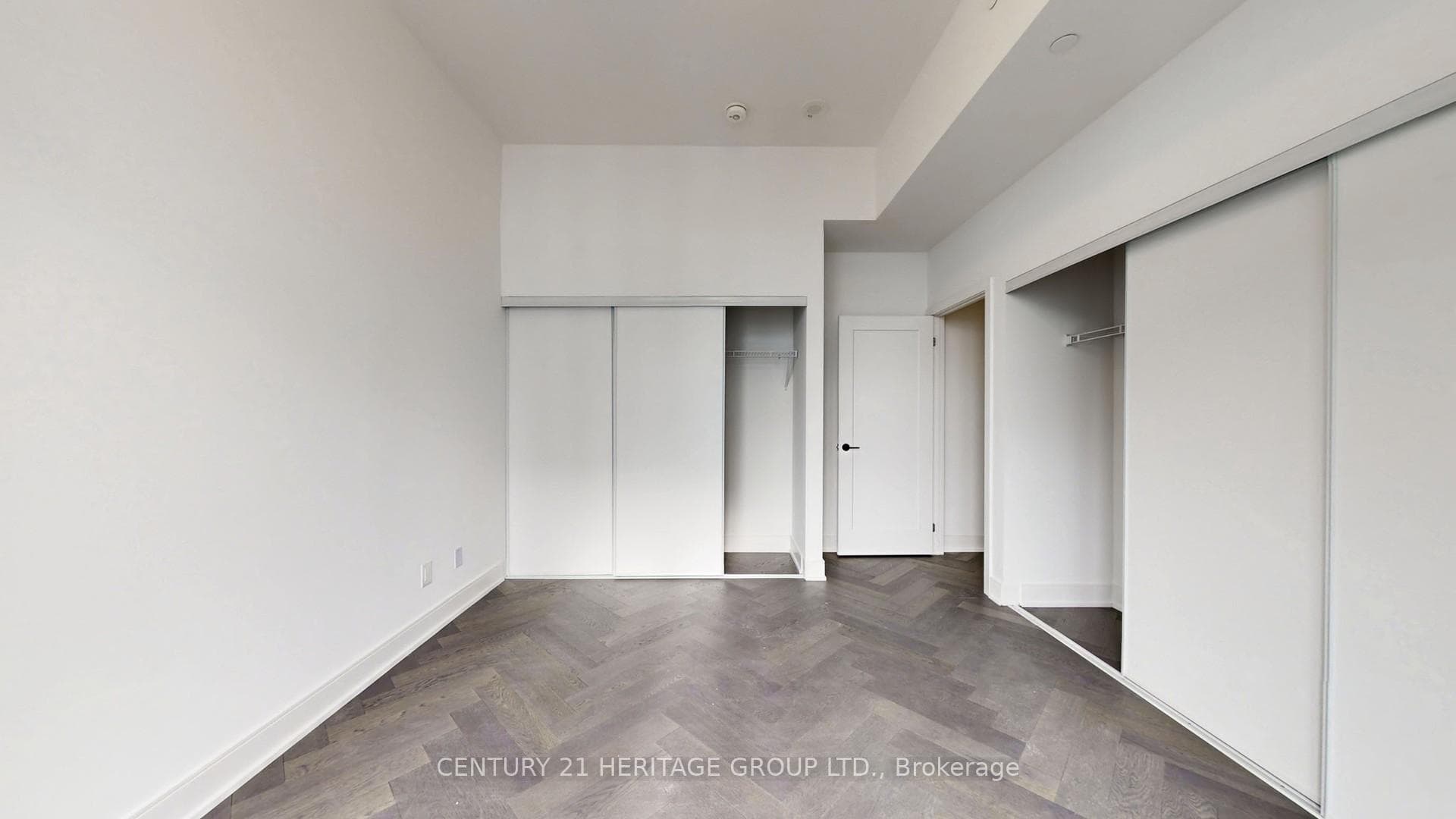 8888 Yonge Street Unit 1105 photo 22