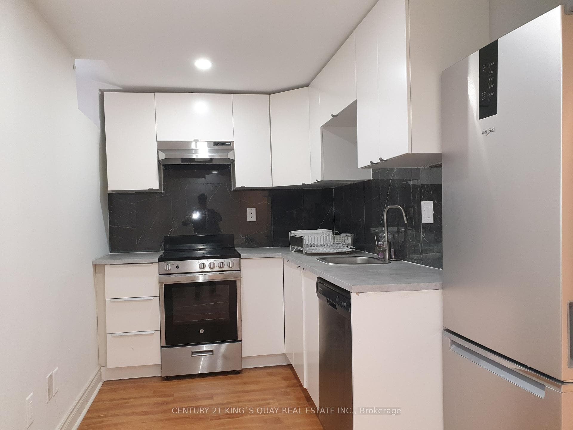 6 Kalmar Crescent Unit L/L photo 8