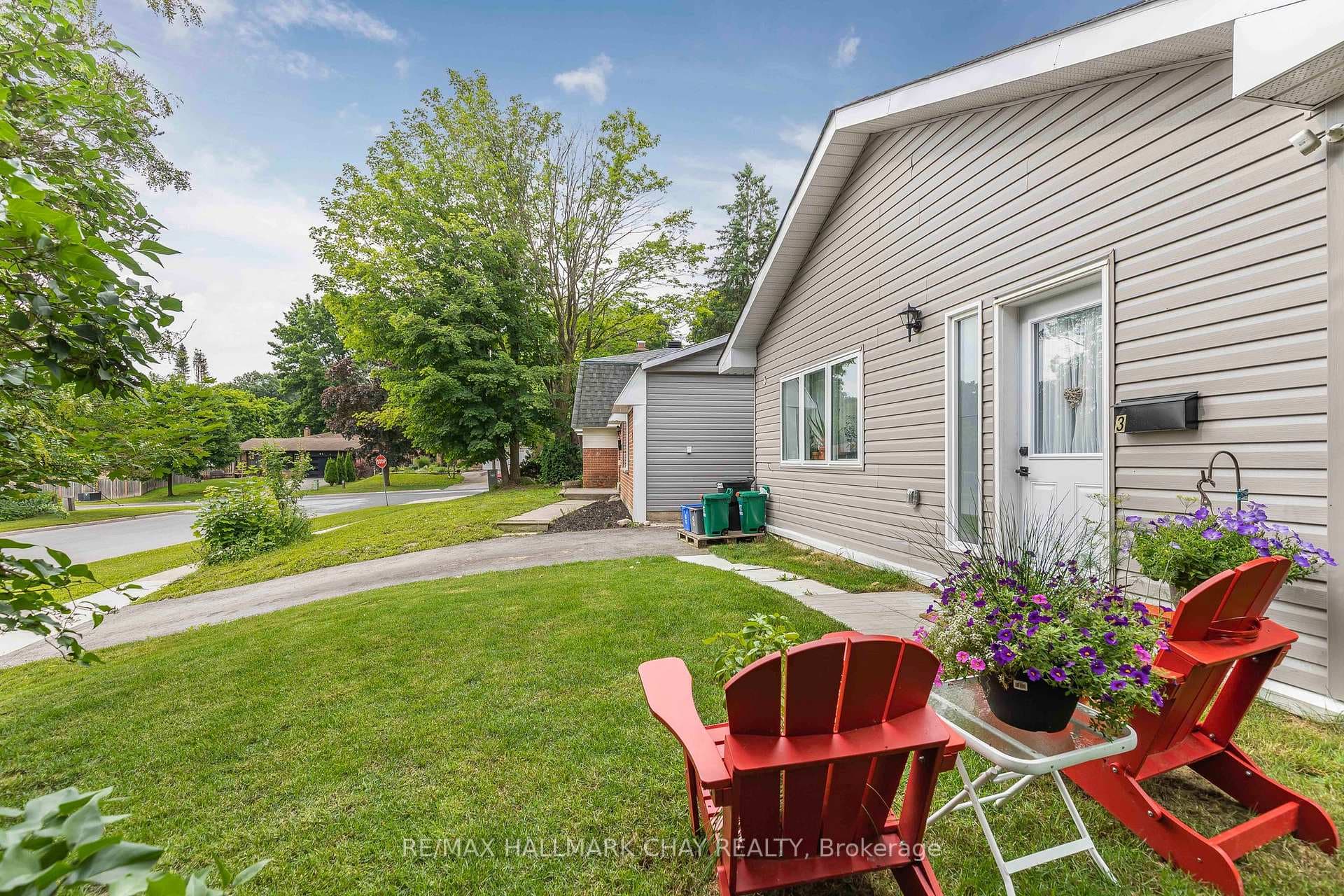 95 Farmingdale Crescent, Barrie -Coach House