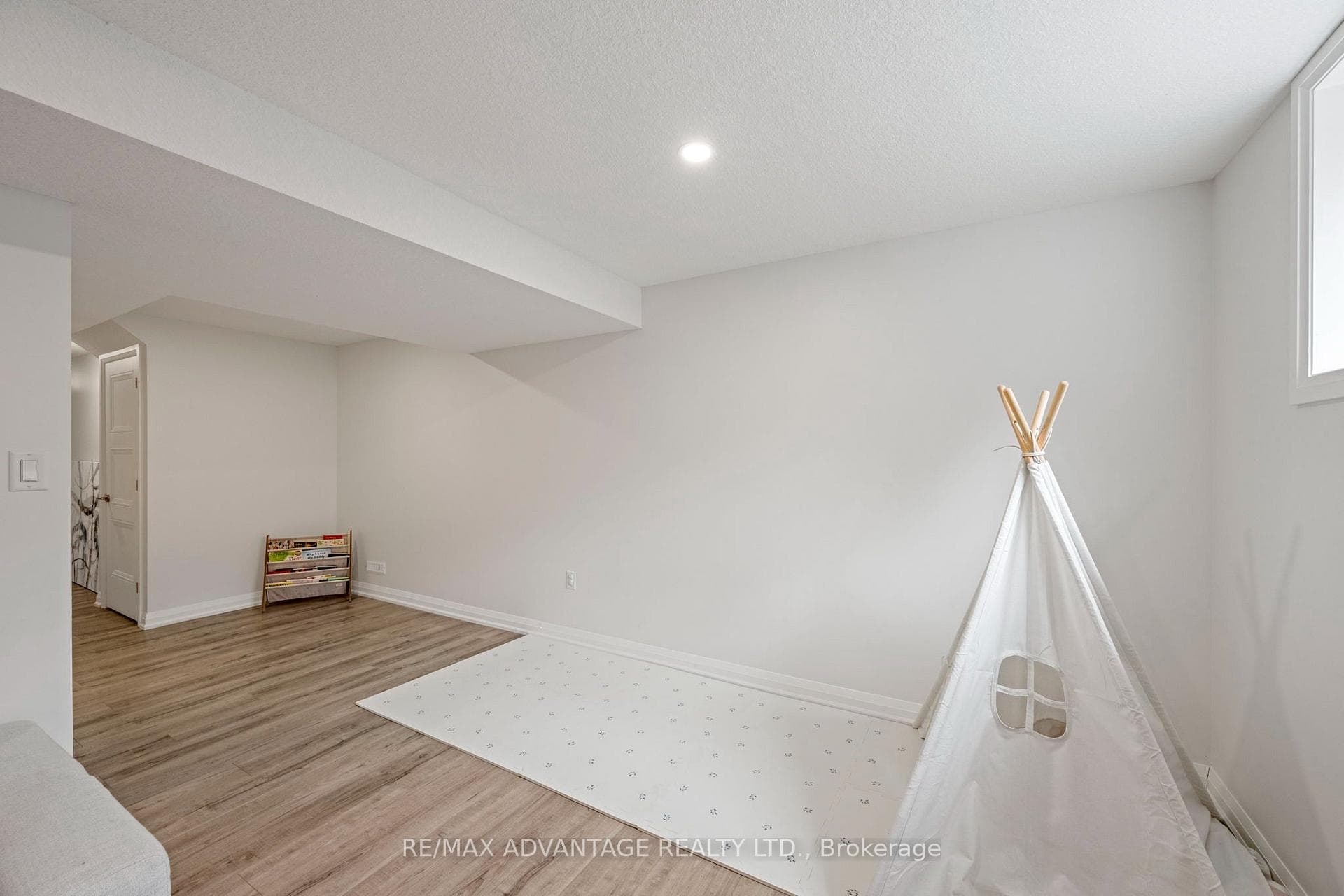 1 Miller Drive Unit 2 photo 28