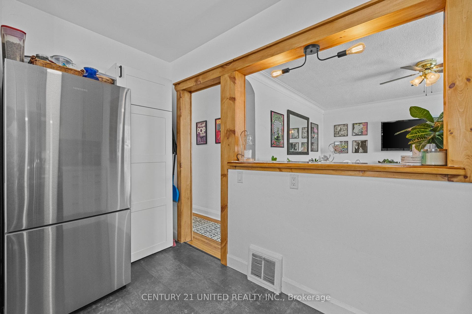 375 Edison Avenue photo 10