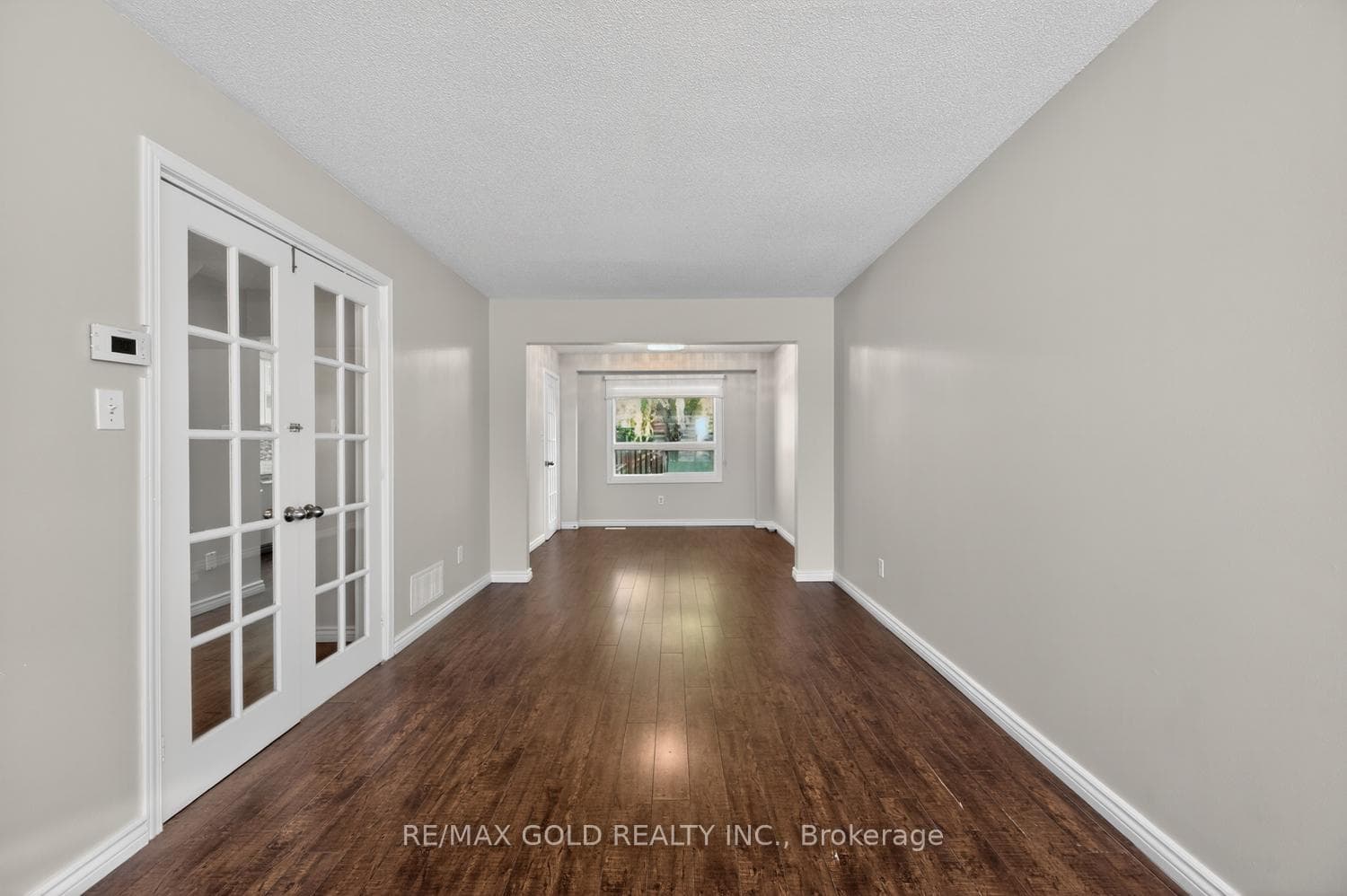 5 Ravenswood Drive photo 10