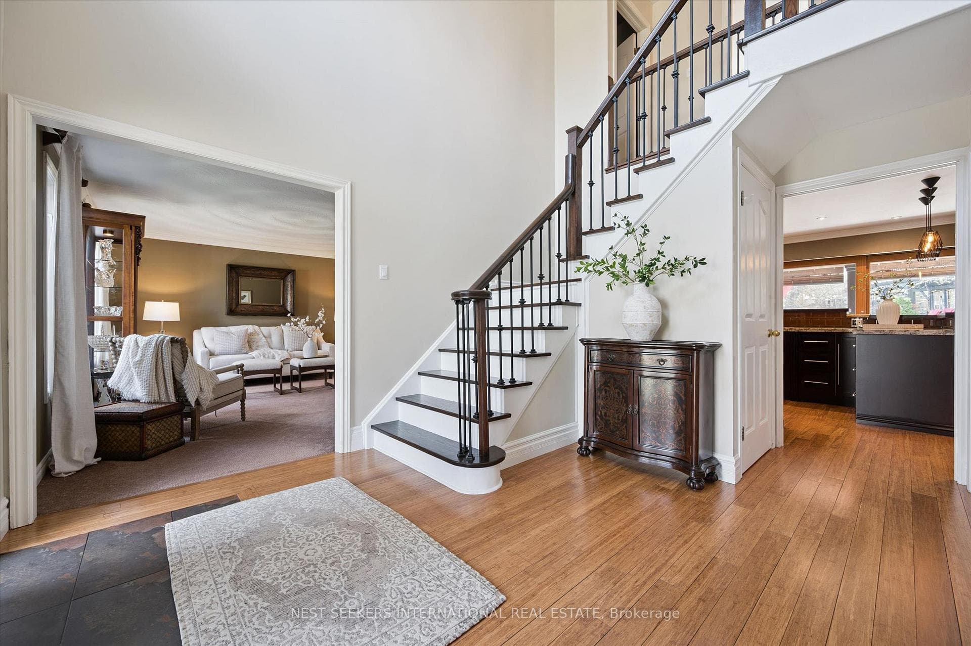 481 Mill Park Drive photo 4