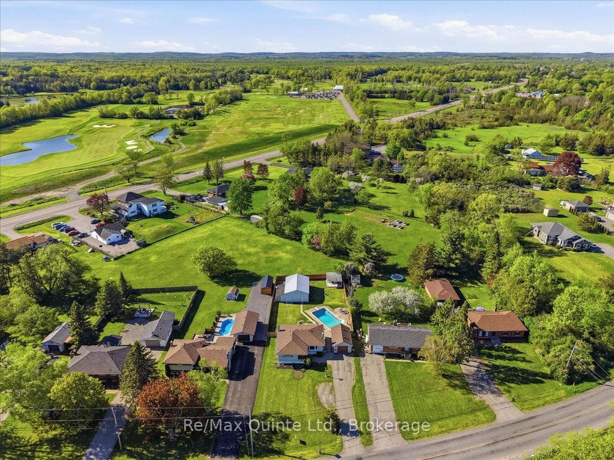 745 Harmony Road photo 35
