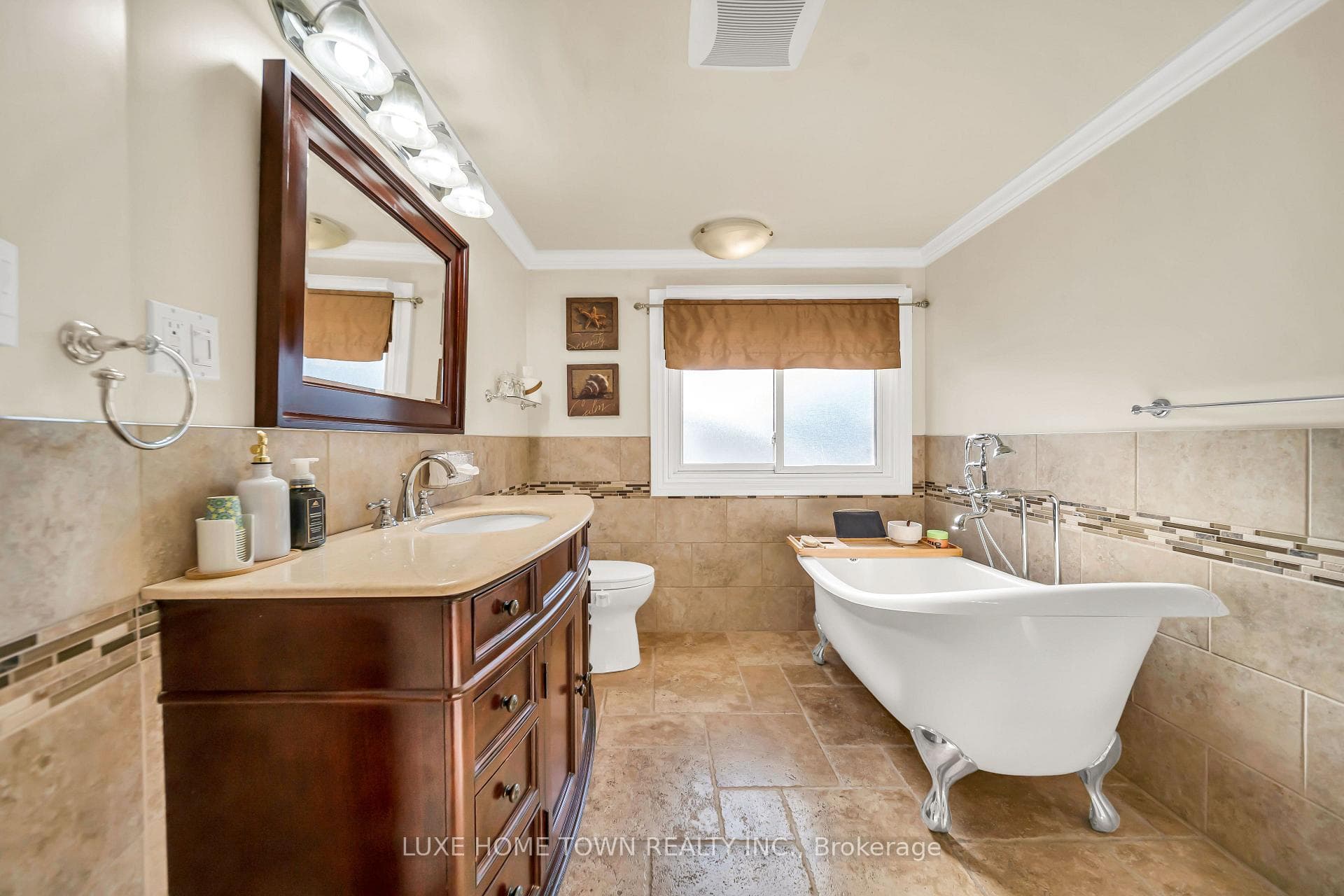 12 Mcnab Drive photo 27