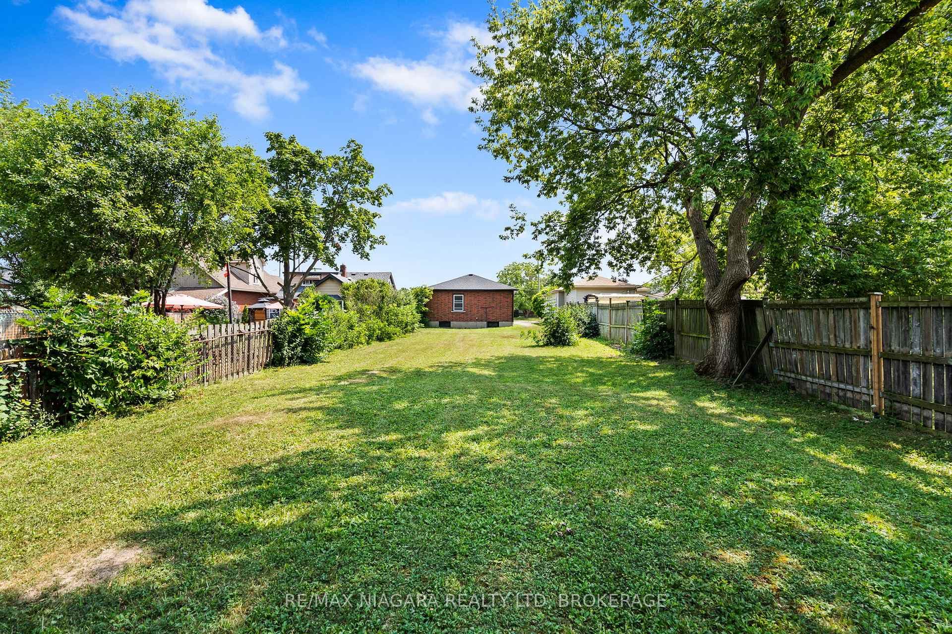 53 Collier Road photo 15