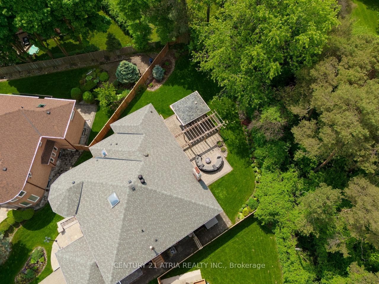 6 Willow Heights Court photo 40
