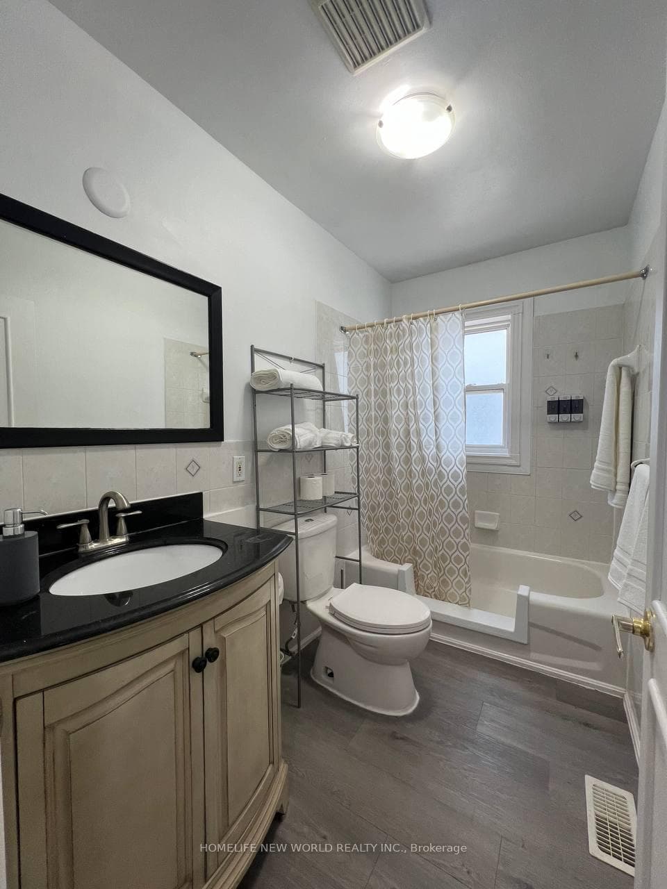39 Otonabee Avenue photo 10