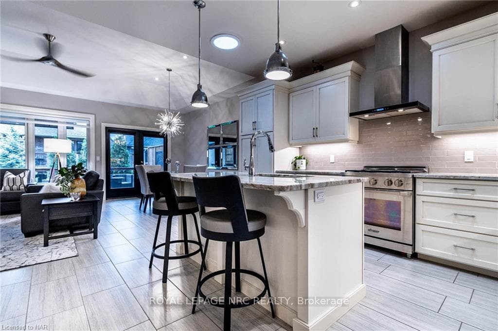 43 Ganton Trail photo 9