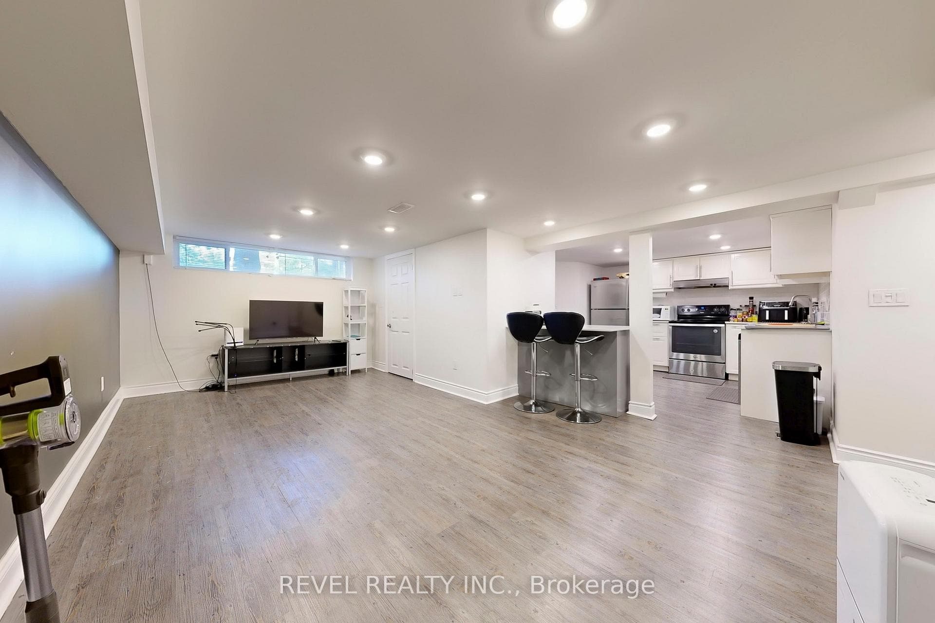 213 Rosedale Drive photo 6