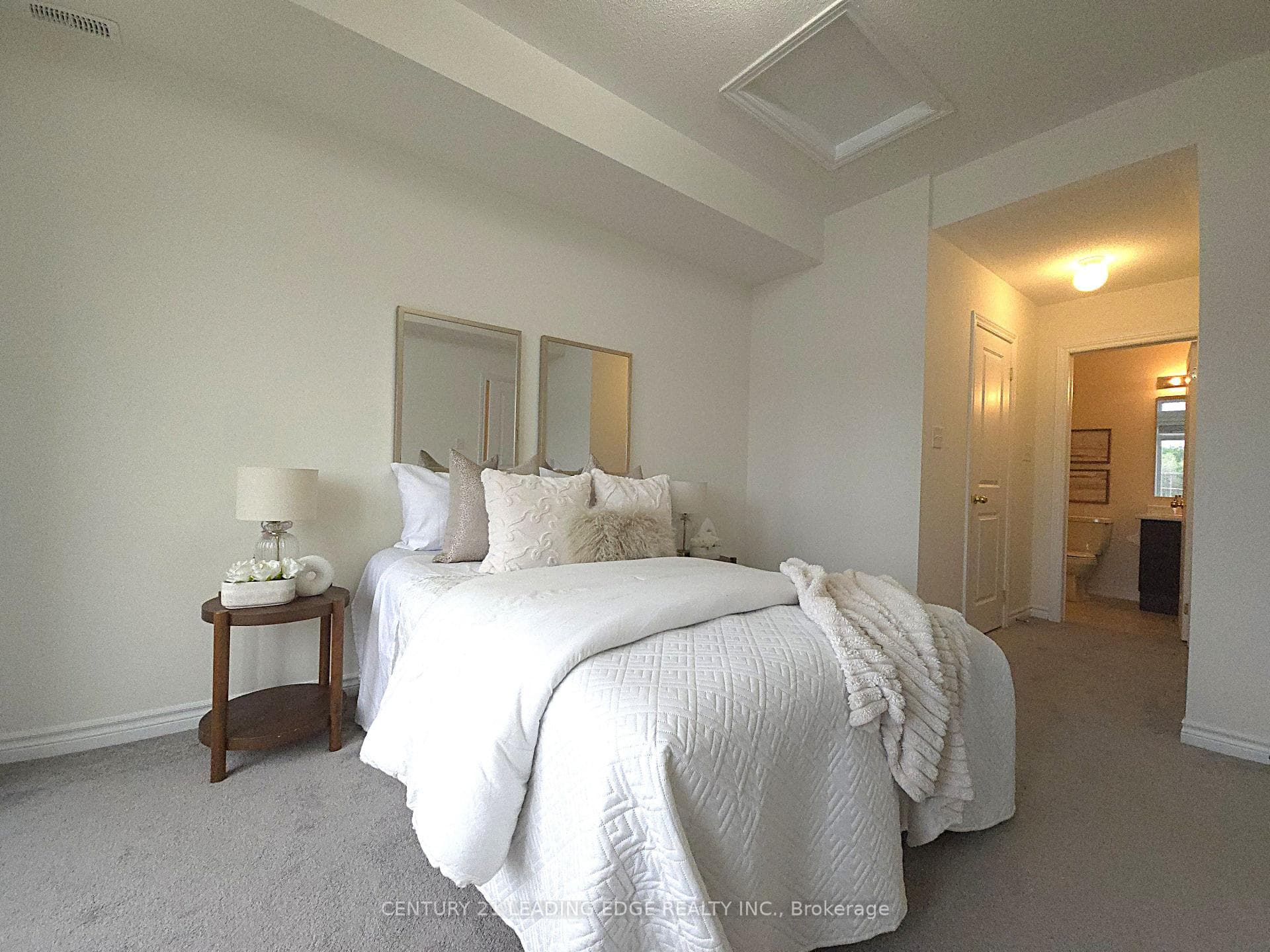 2540 William Jackson Drive Unit 206 photo 14