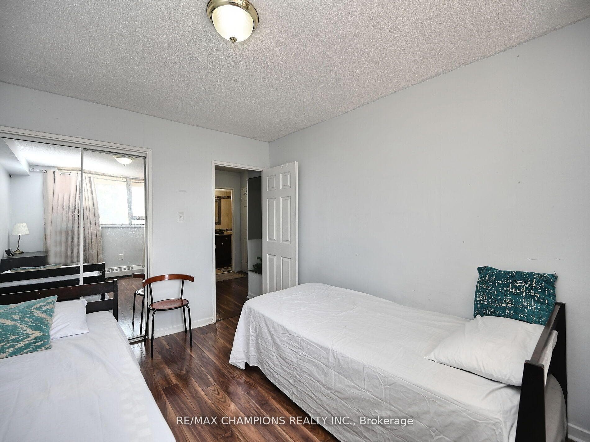 1050 Stainton Drive Unit 112 photo 15