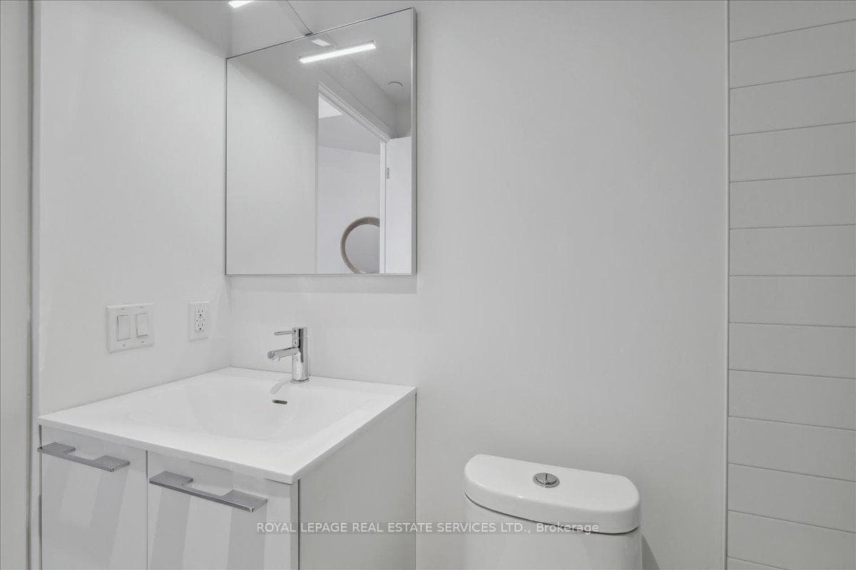 200 Sudbury Street Unit 811 photo 36