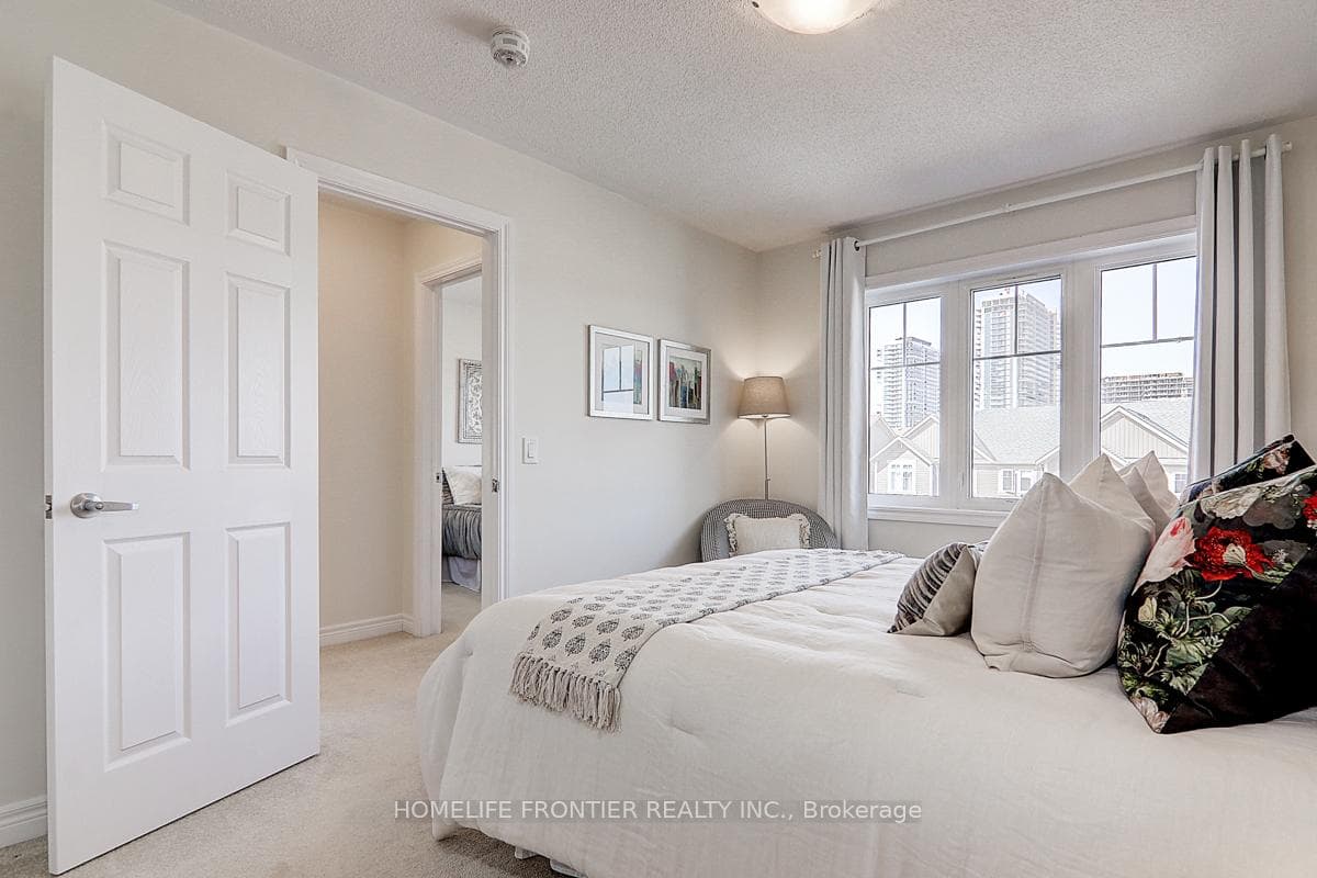 24 Tabaret Crescent photo 13