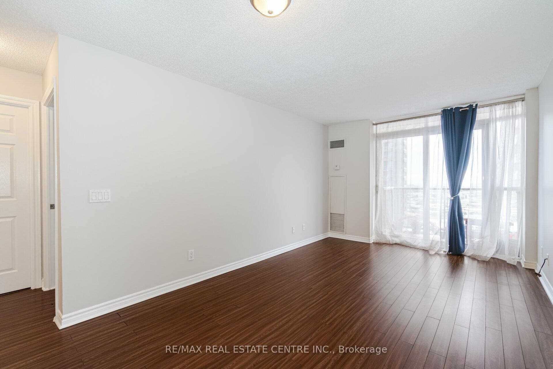 5233 Dundas Street Unit 1227 photo 15