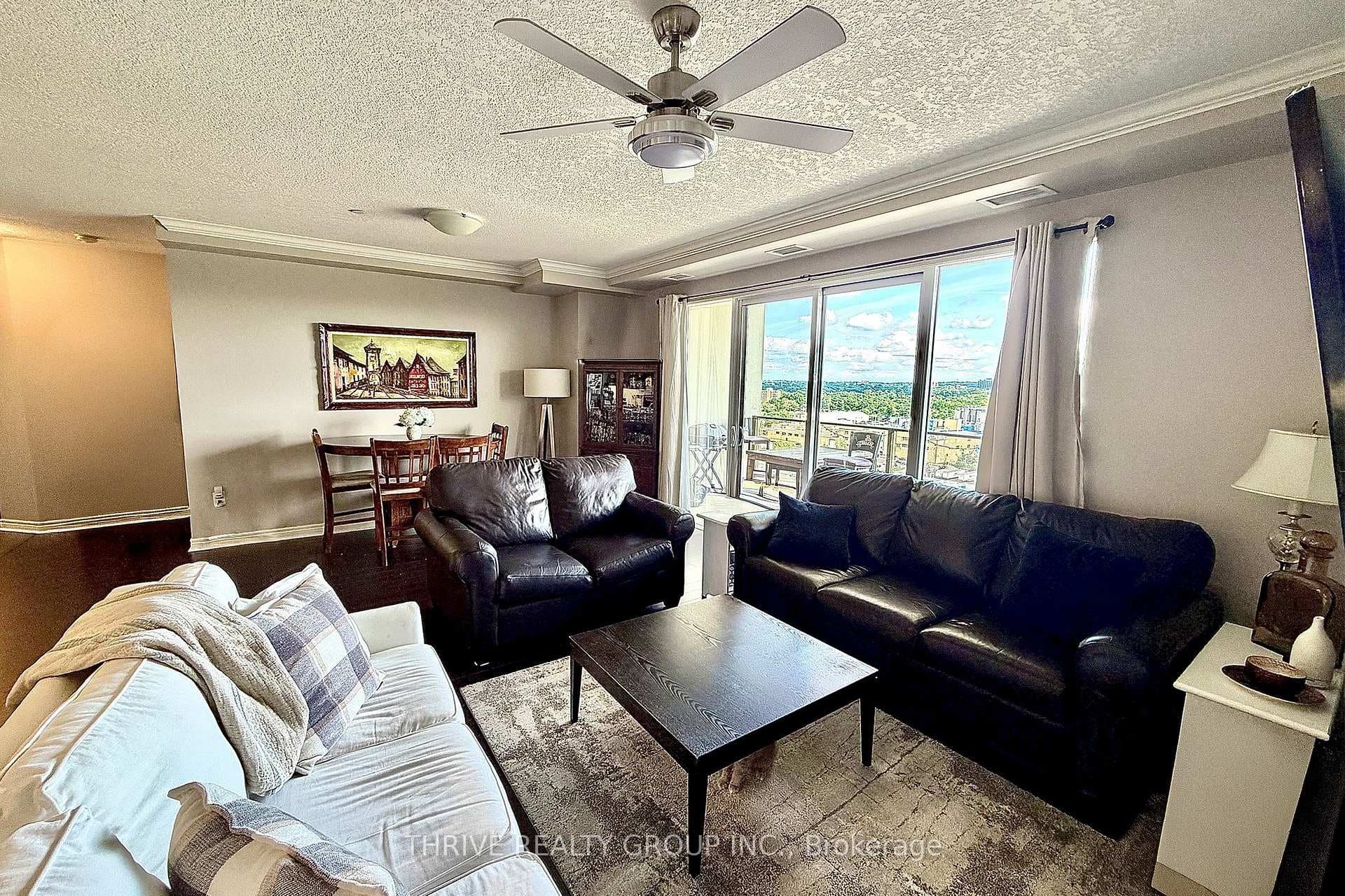 330 RIDOUT Street Unit 1607 photo 12