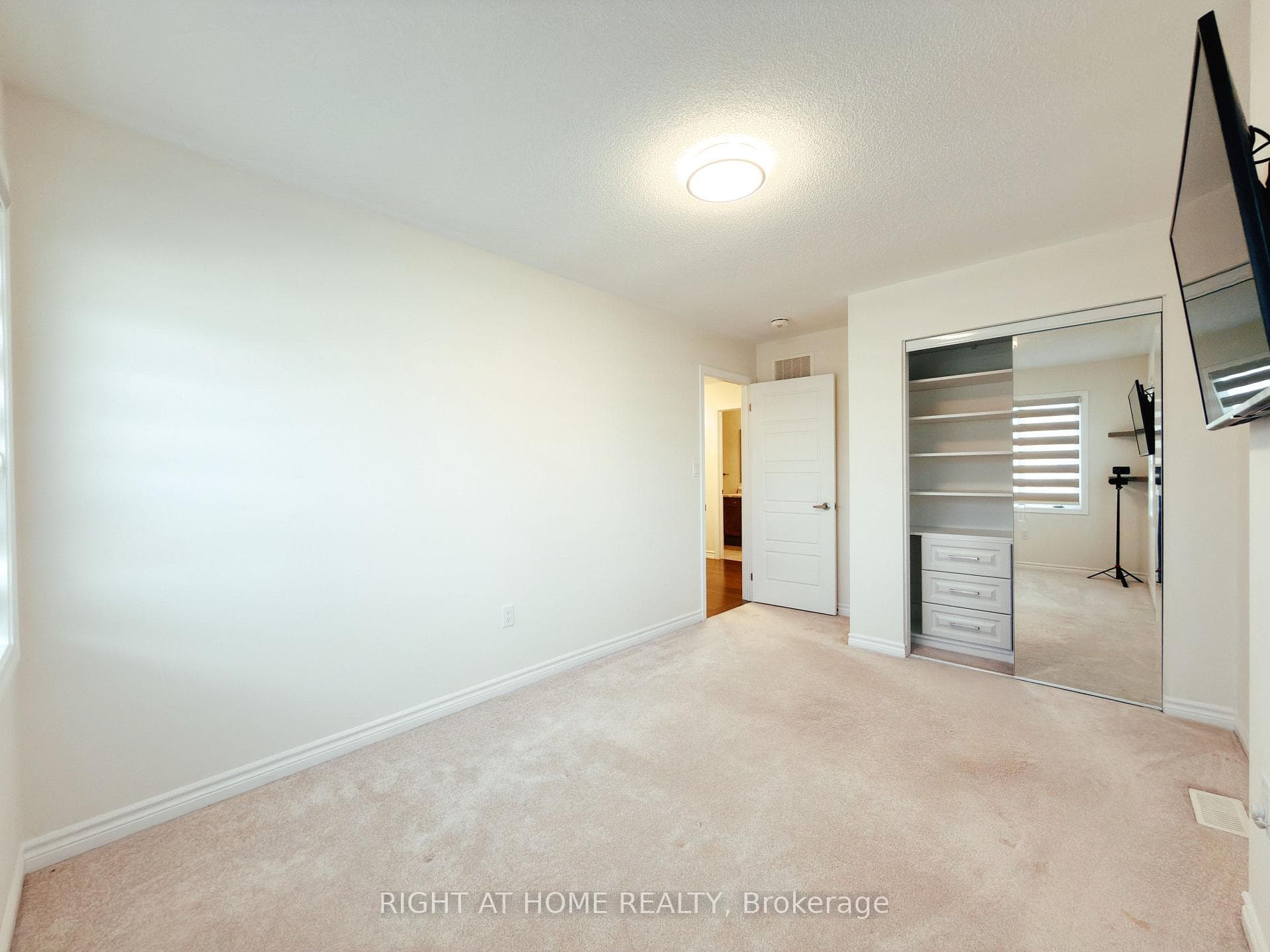 30 Boothill Drive photo 45
