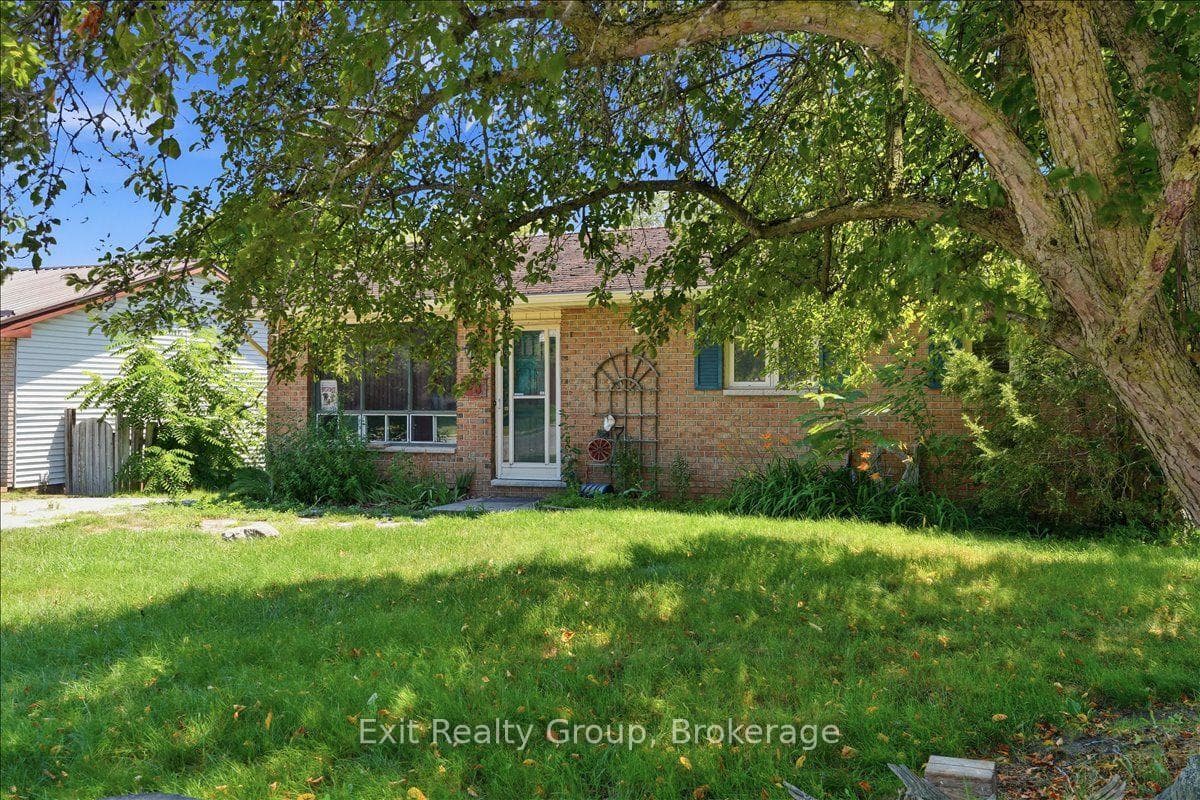 23 Van Alstine Drive photo 7