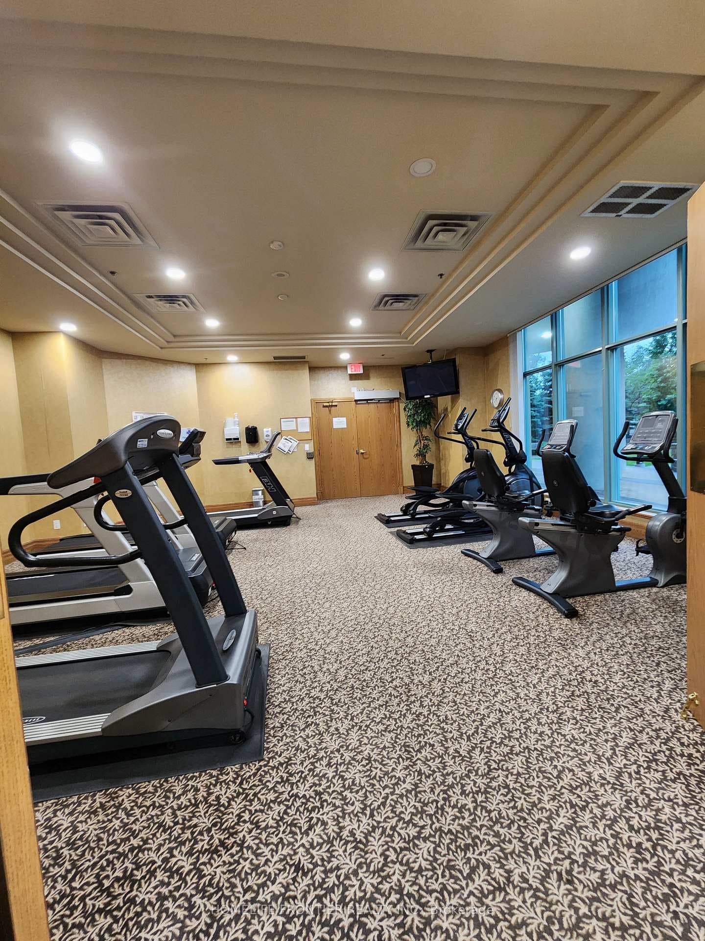 5500 Yonge Street Unit 2106 photo 19