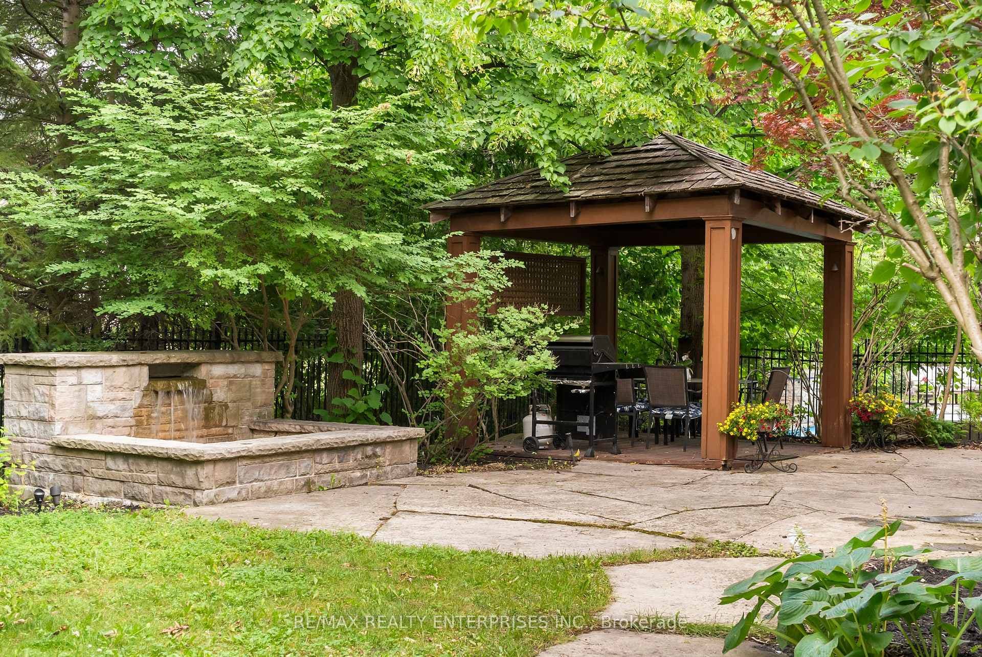 535 Canyon Street photo 46