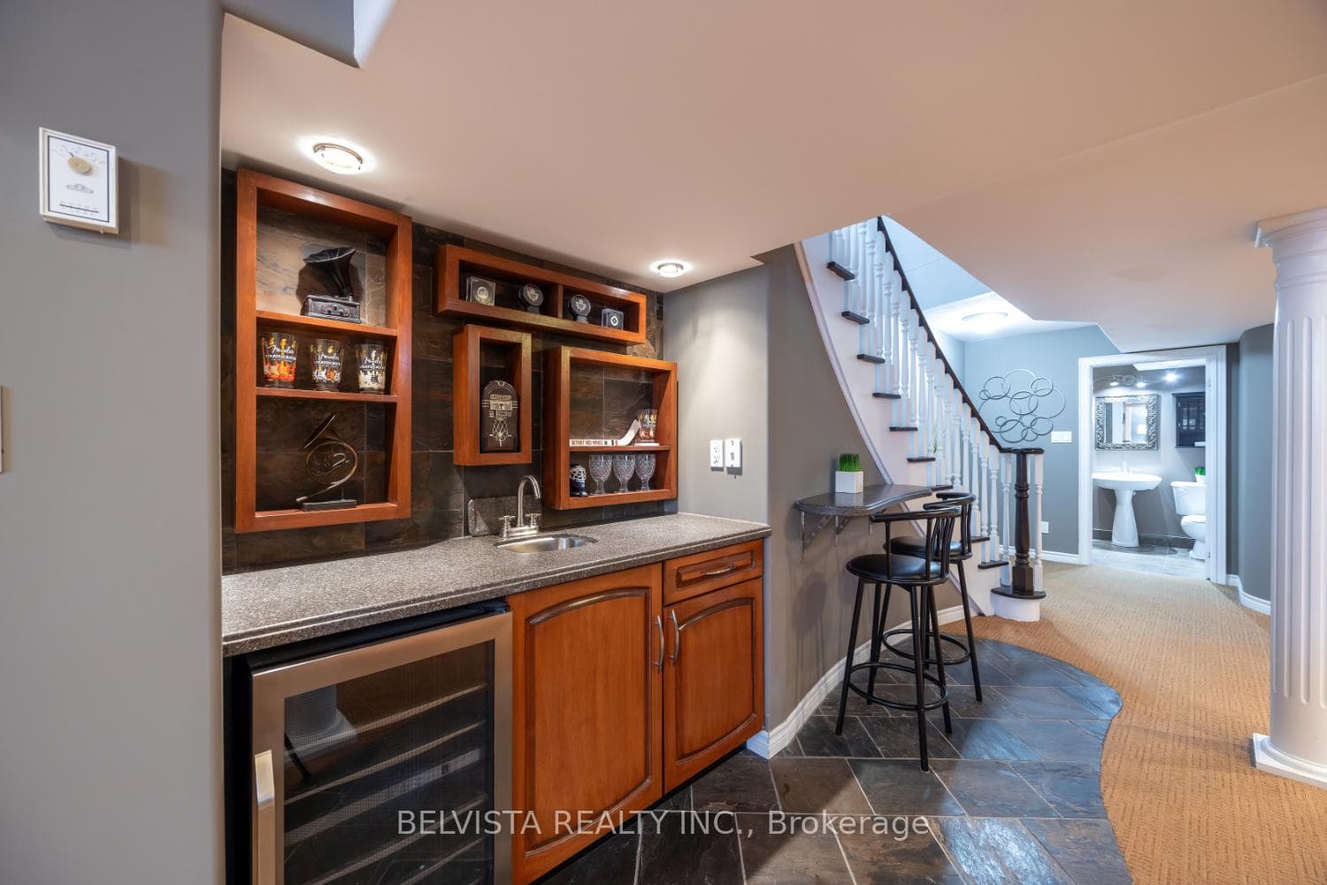 2 Stillwater Court photo 43