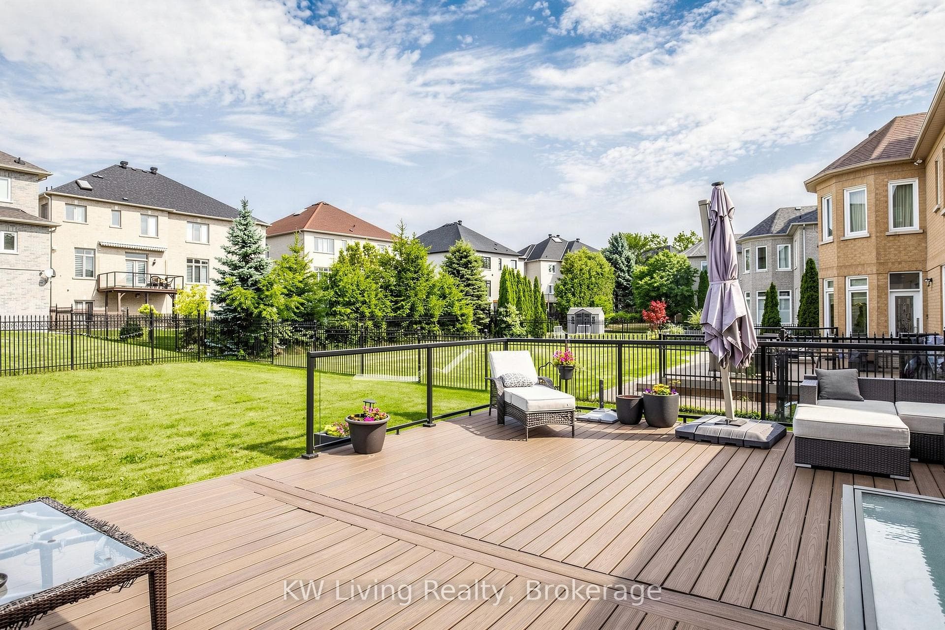 16 Montressor Court photo 45