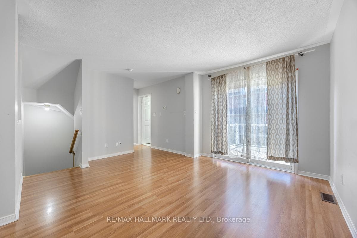 1775 Valley Farm Road Unit 40 photo 4