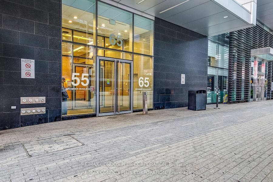 65 Bremner Boulevard Unit PH5103 photo 41