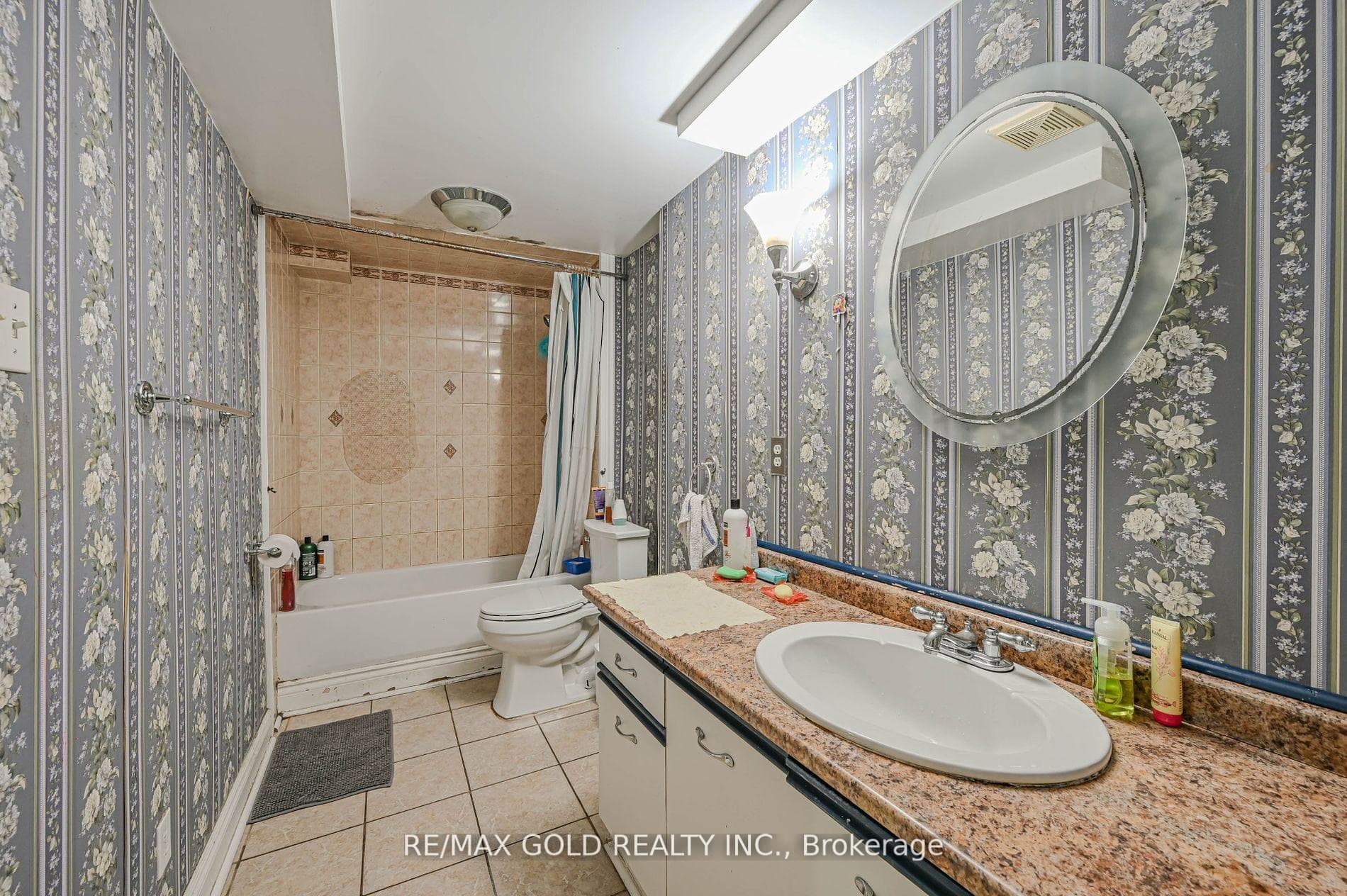 9 Stoneledge Circle photo 25