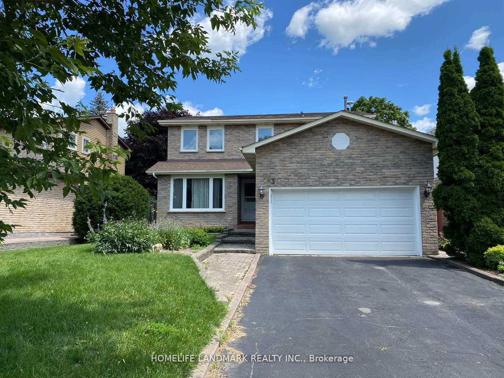 943 Ferndale Crescent photo 18