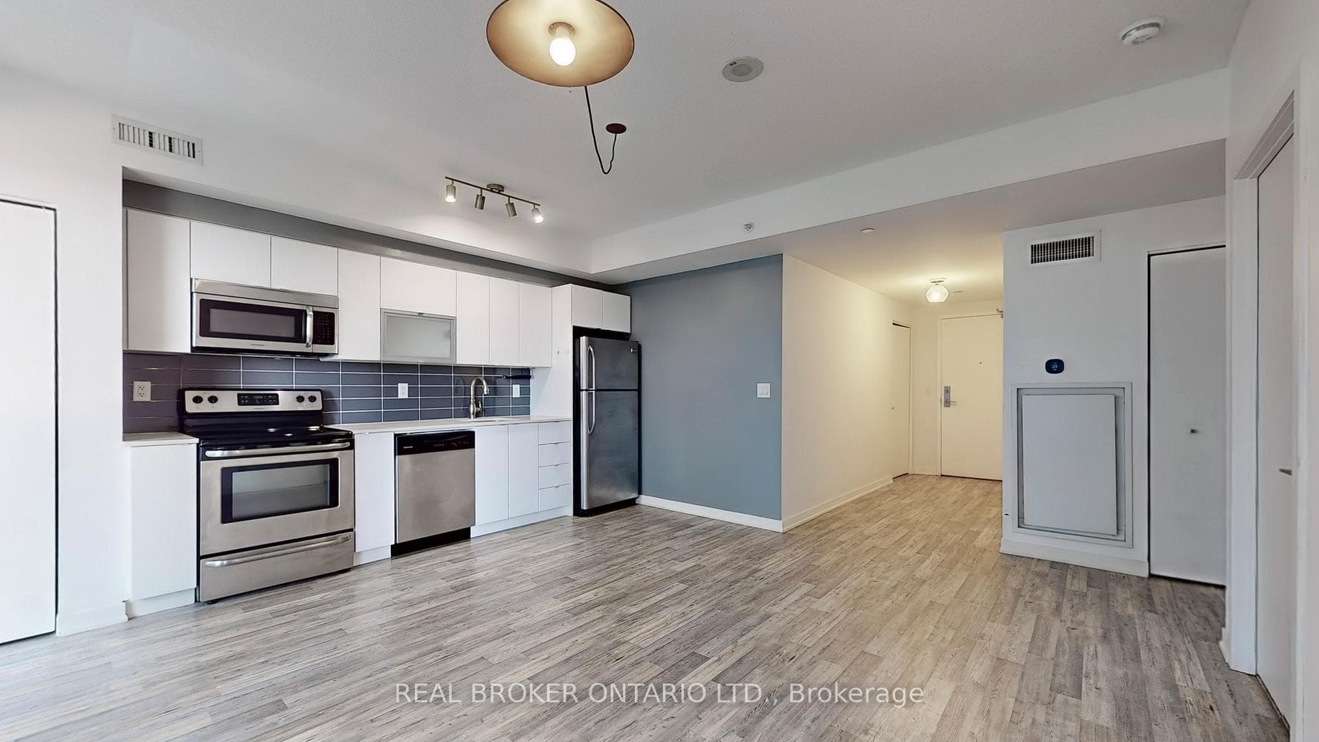 69 Lynn Williams Street Unit 1210 photo 6
