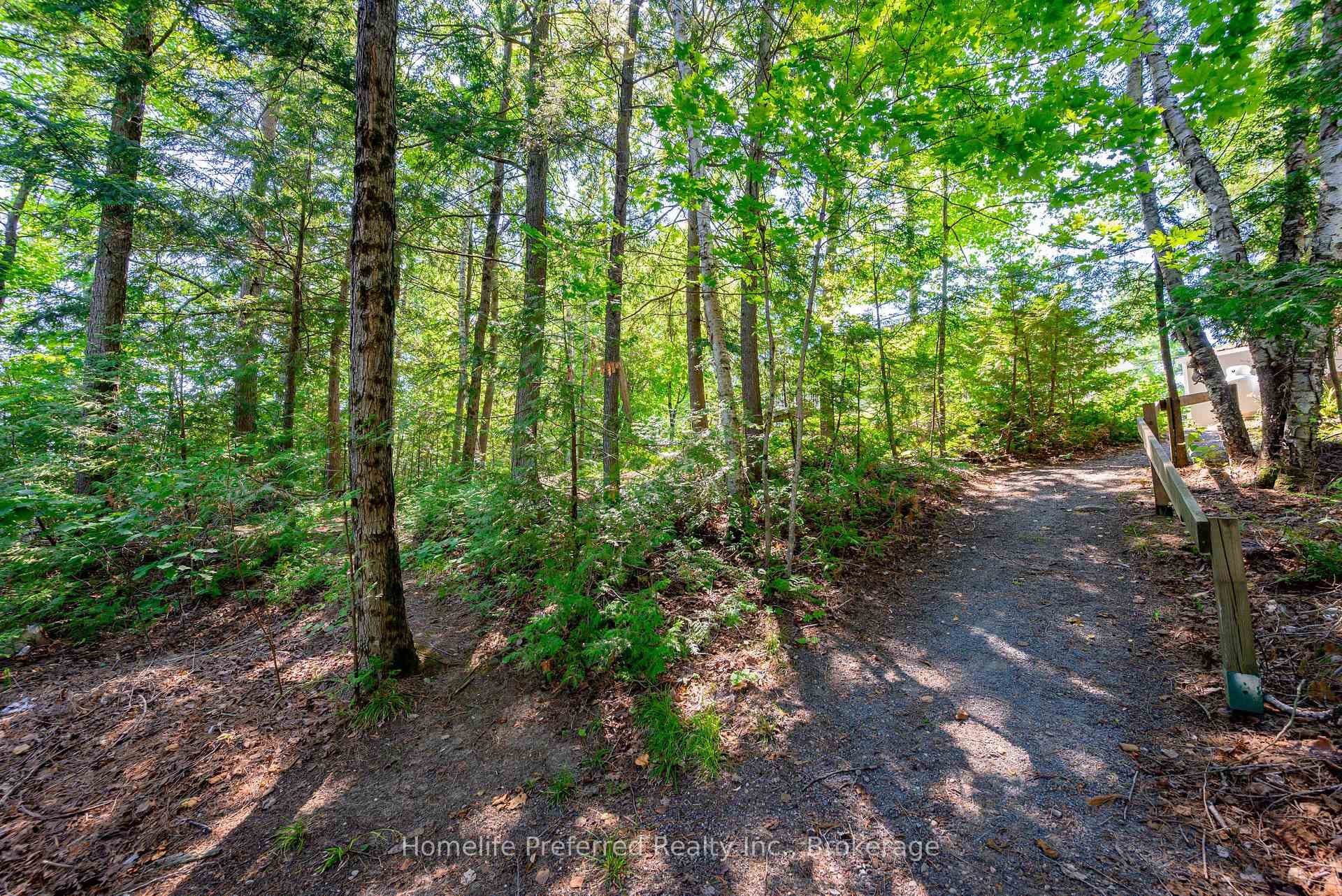 469 SKEENE Road photo 12