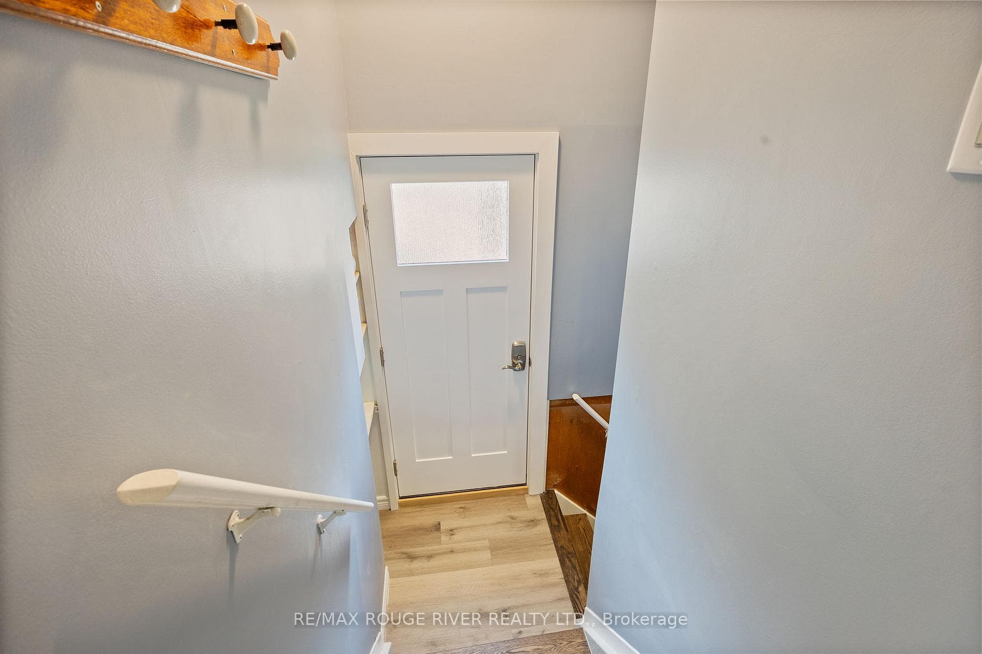 819 Bem Avenue photo 23