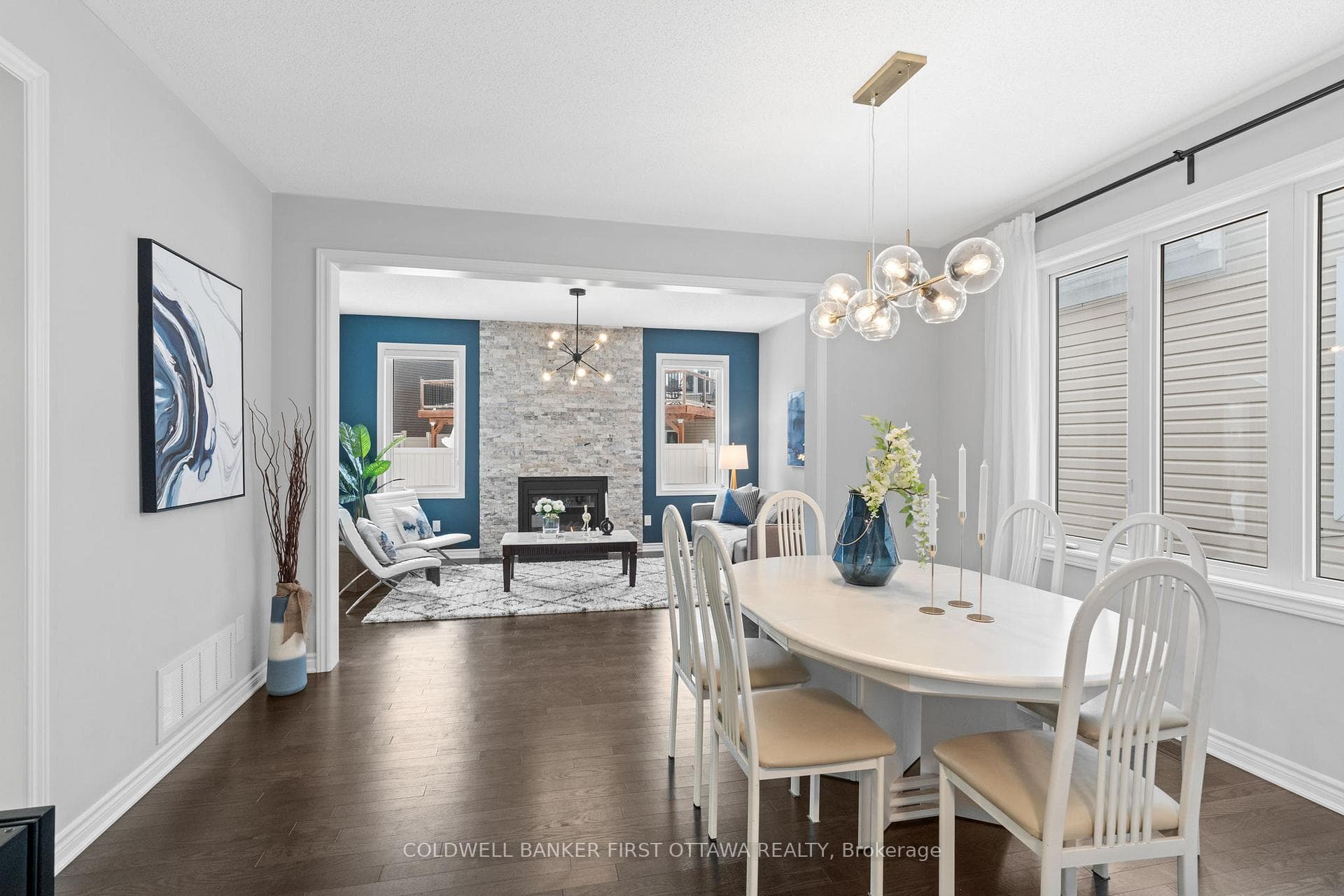 339 Meadowbreeze Drive photo 6