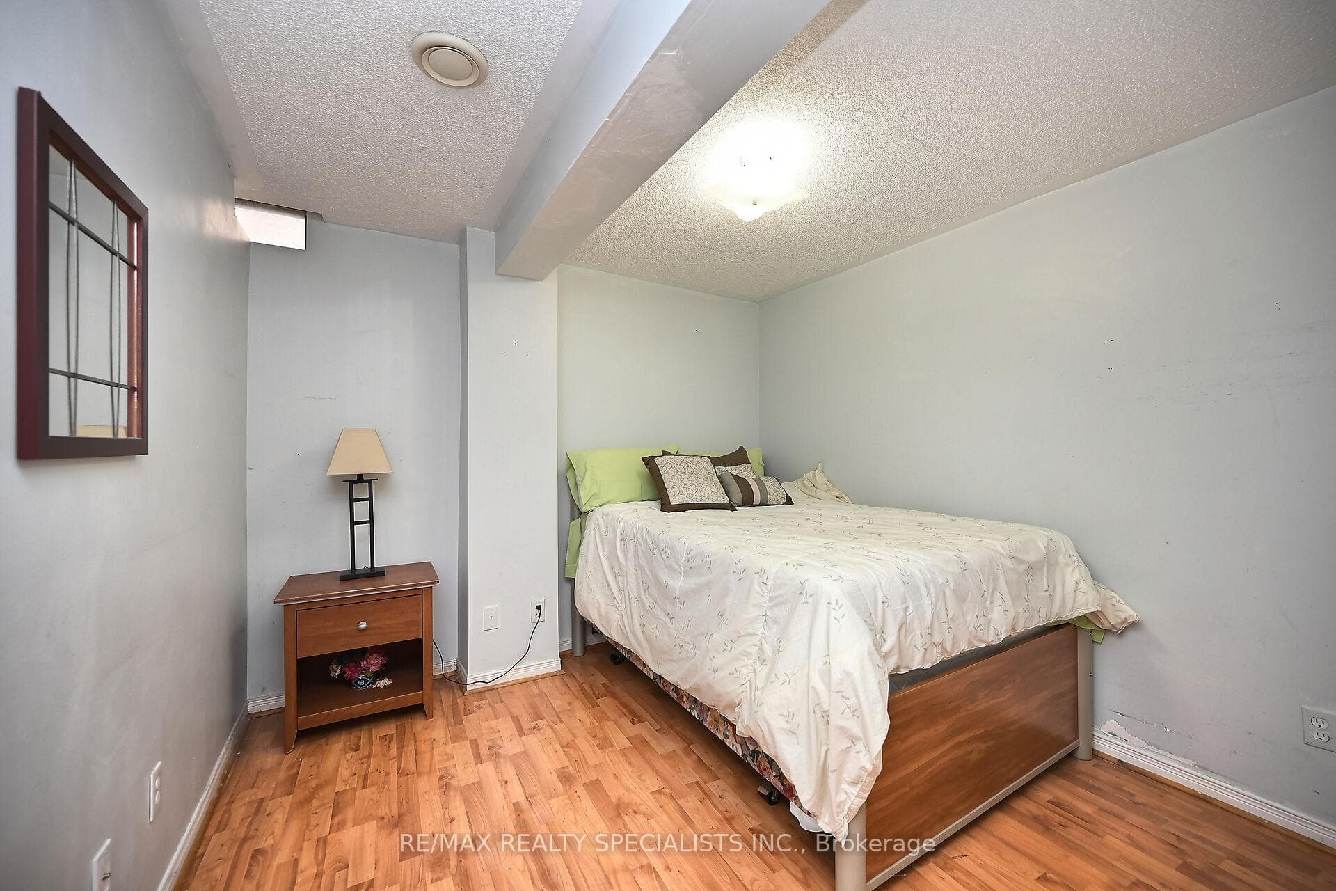5421 Kinglet Avenue photo 30