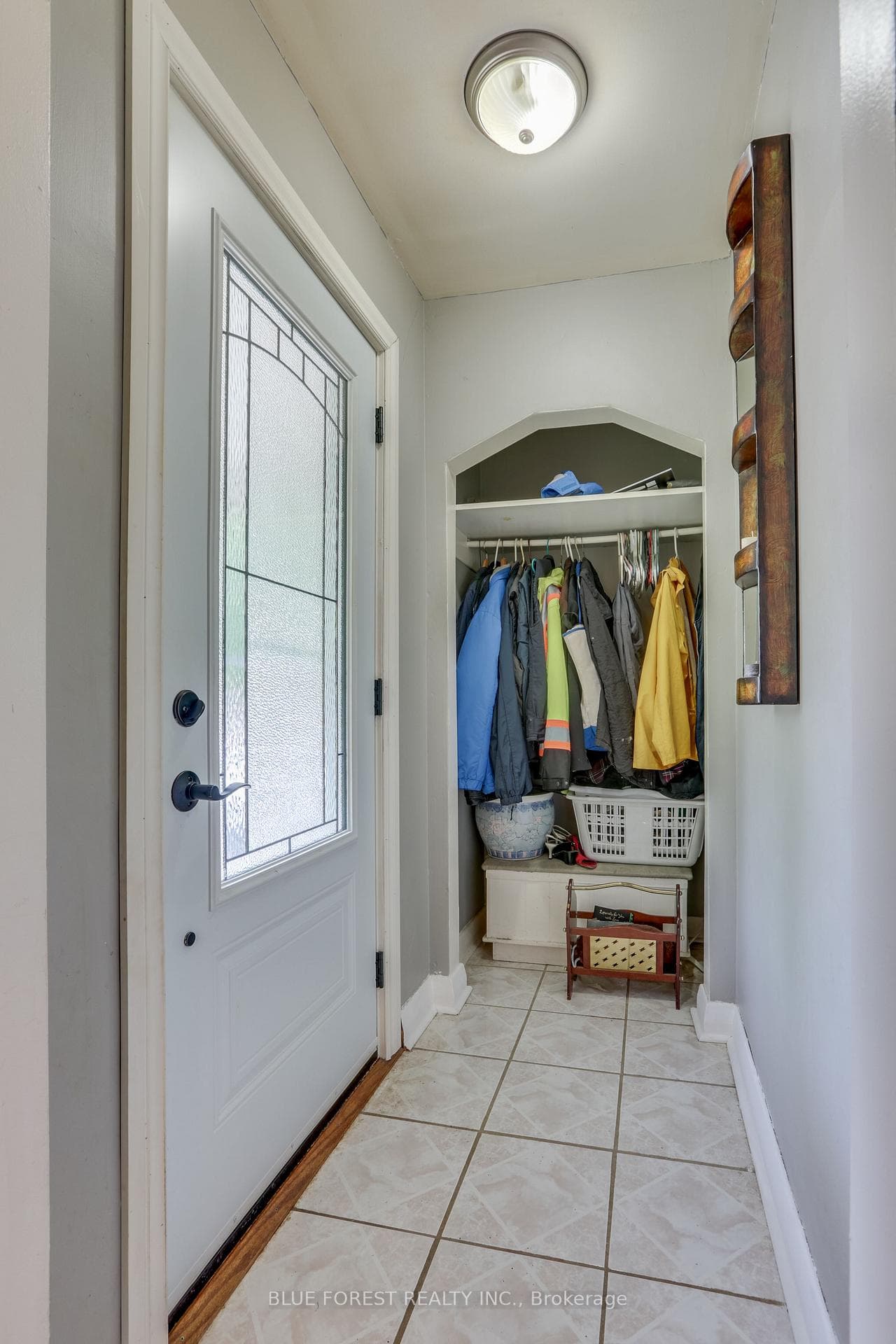 75 Glass Avenue photo 3