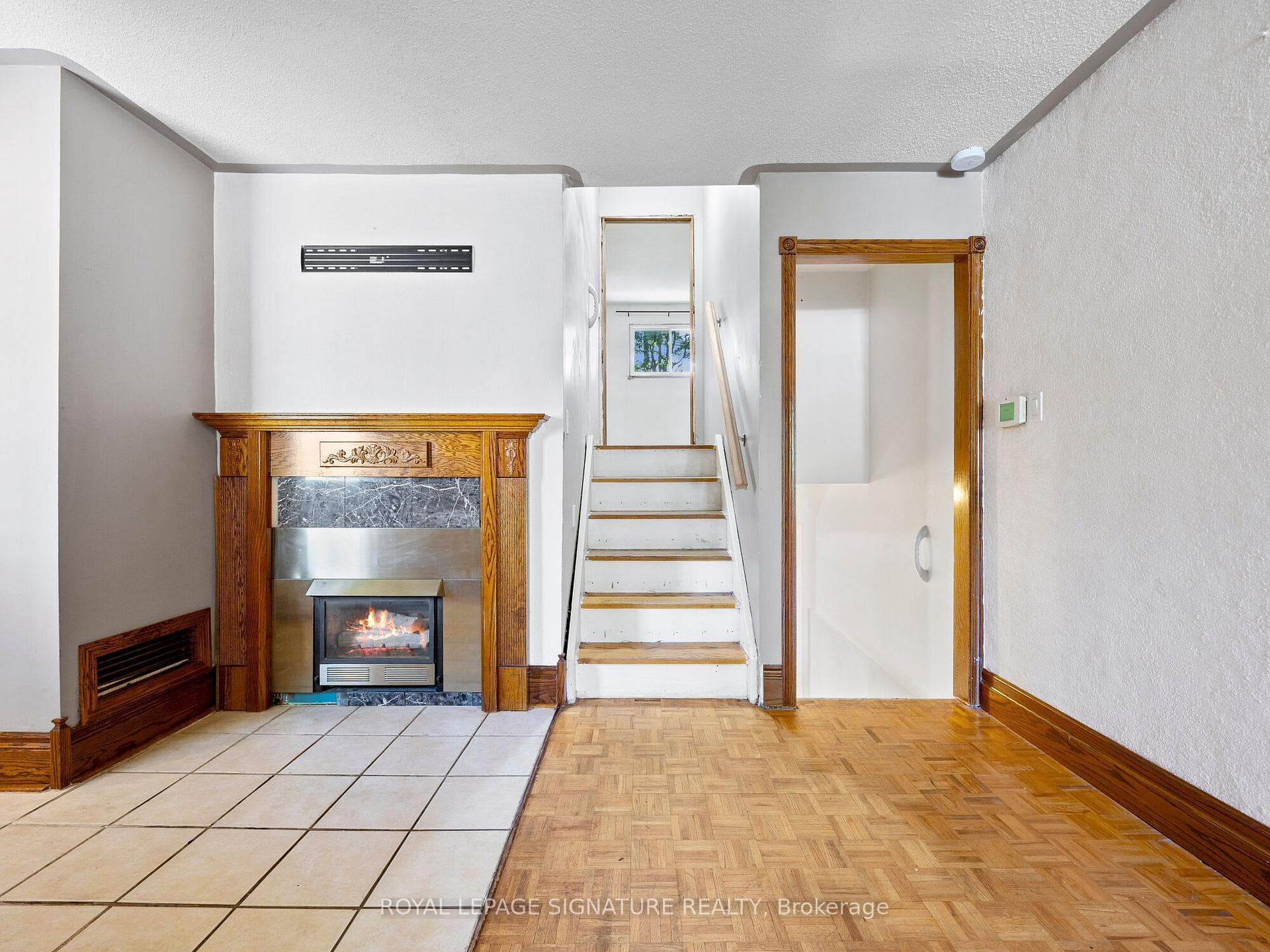 17 Shelley Lane photo 6
