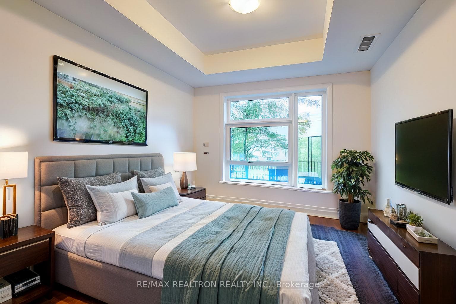 555 William Graham Drive Unit 118 photo 14